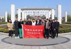 民建湖州市经贸支部至新宝gg参观调研