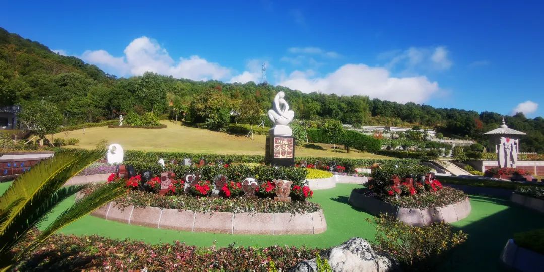 亮点 | 这座陵园入选省级节地生态安葬示范点，绝非偶然