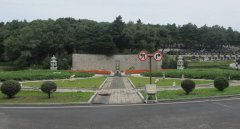 让纪念成为艺术：长春九龙源陵园的文化升级与空间重构